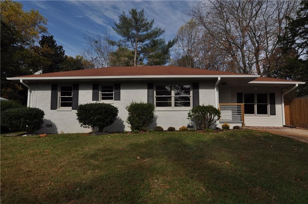 4 bedroom, 1,487 sq ft single family residence sold at 1631 Flintwood Drive, Atlanta, GA 30316