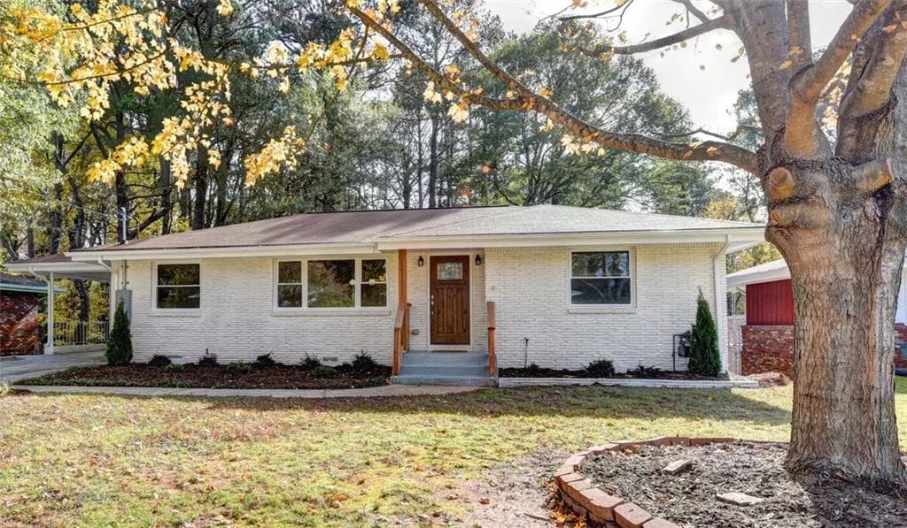 3 bedroom, 1,228 sq ft single family residence sold at 878 Lake Court, Smyrna, GA 30082