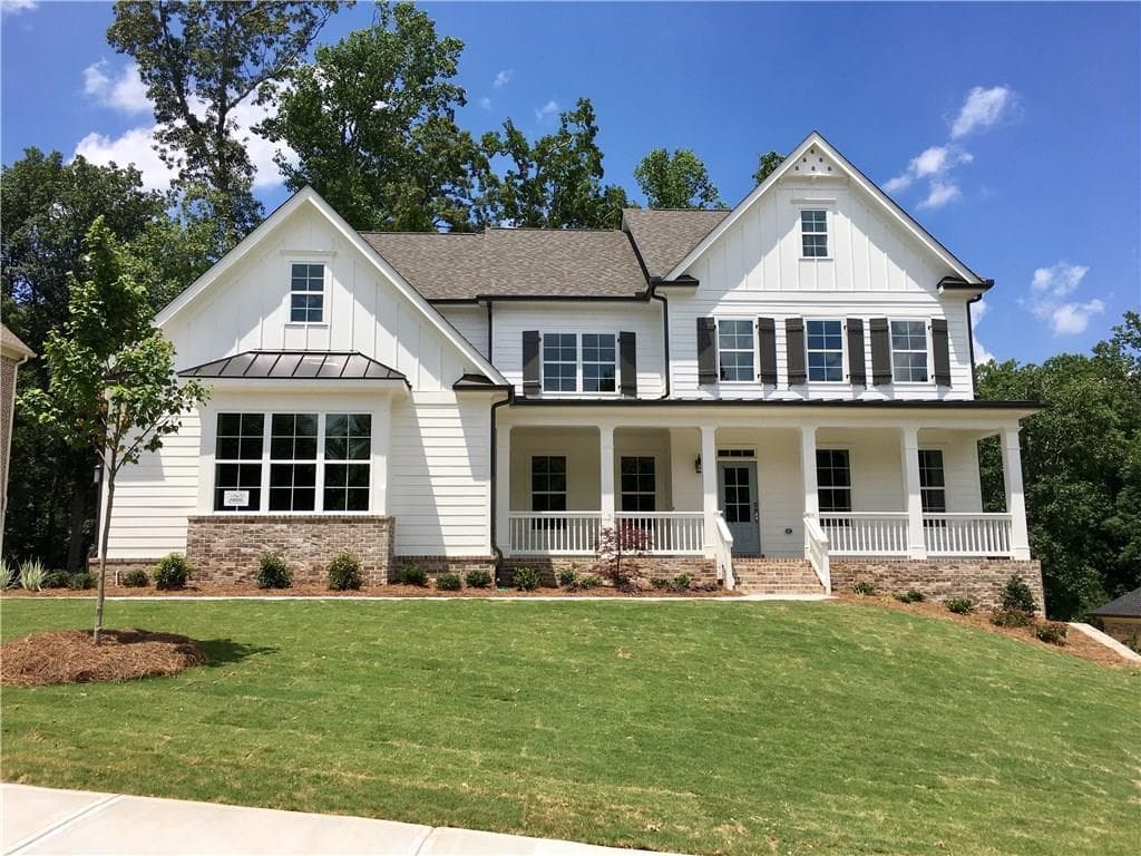 5 bedroom, 3,900 sq ft single family residence sold at 723 Paint Horse Drive, Canton, GA 30115