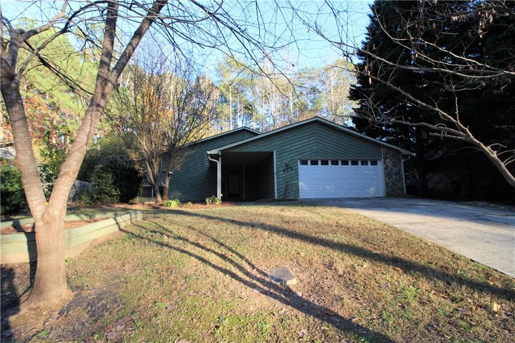 3 bedroom, 1,861 sq ft single family residence sold at 405 Creekside Court, Roswell, GA 30076
