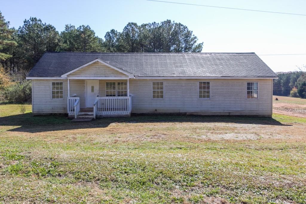 4 bedroom, 1,818 sq ft single family residence sold at 2011 Stanley Christian Road, Monroe, GA 30655