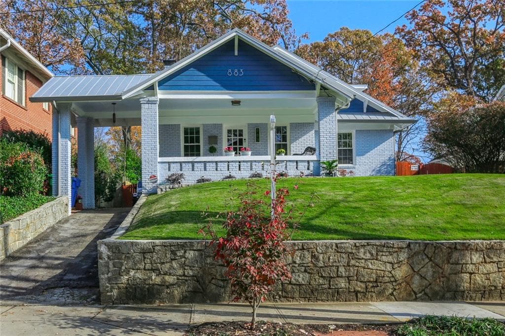 3 bedroom, 2,219 sq ft single family residence sold at 883 Penn Avenue, Atlanta, GA 30309