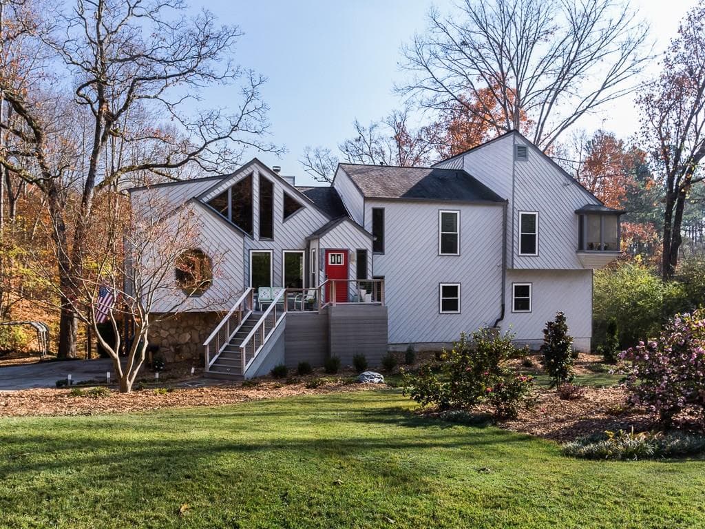 10845 Shallowford Road, Roswell, GA 30075 — most recent listing photo