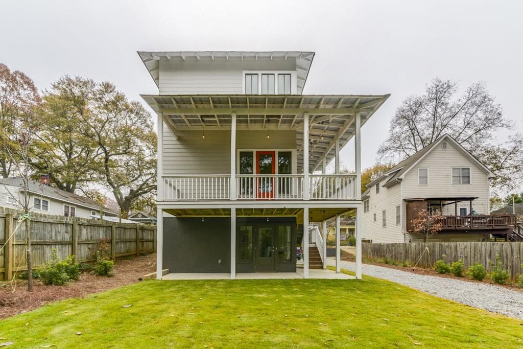 4 bedroom, 2,302 sq ft townhouse sold at 1094 Kirkwood Avenue, Atlanta, GA 30316