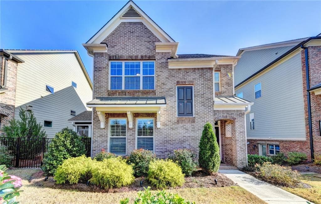 4 bedroom, 3,017 sq ft single family residence sold at 7565 Scarlet Drive, Alpharetta, GA 30005