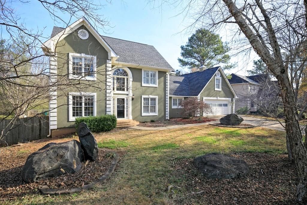 4300 Farmbrook Lane, Kennesaw, GA 30144 — most recent listing photo