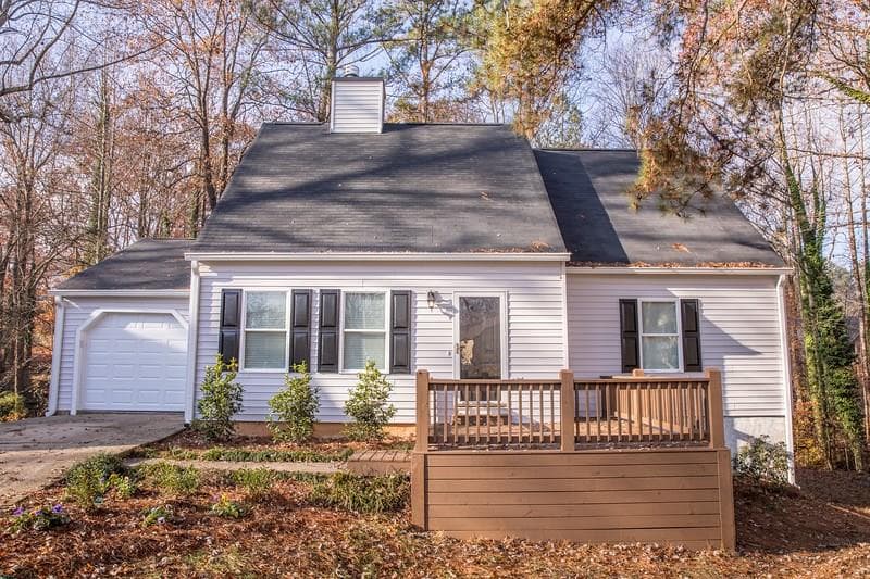 4 bedroom, 1,652 sq ft single family residence sold at 440 Poplar Glen Court, Alpharetta, GA 30022