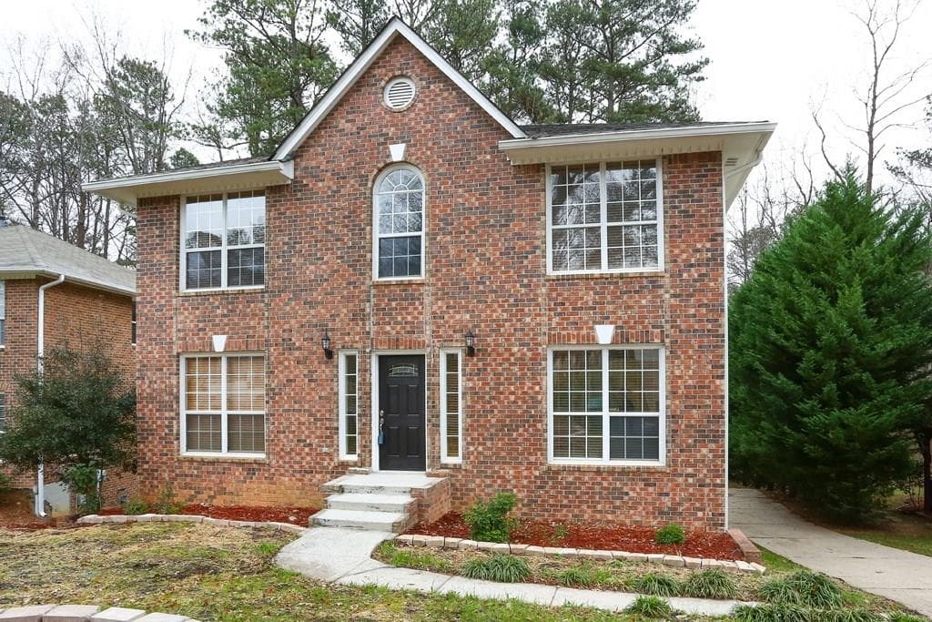 3 bedroom, 1,808 sq ft single family residence sold at 11245 Amy Frances Lane, Alpharetta, GA 30022