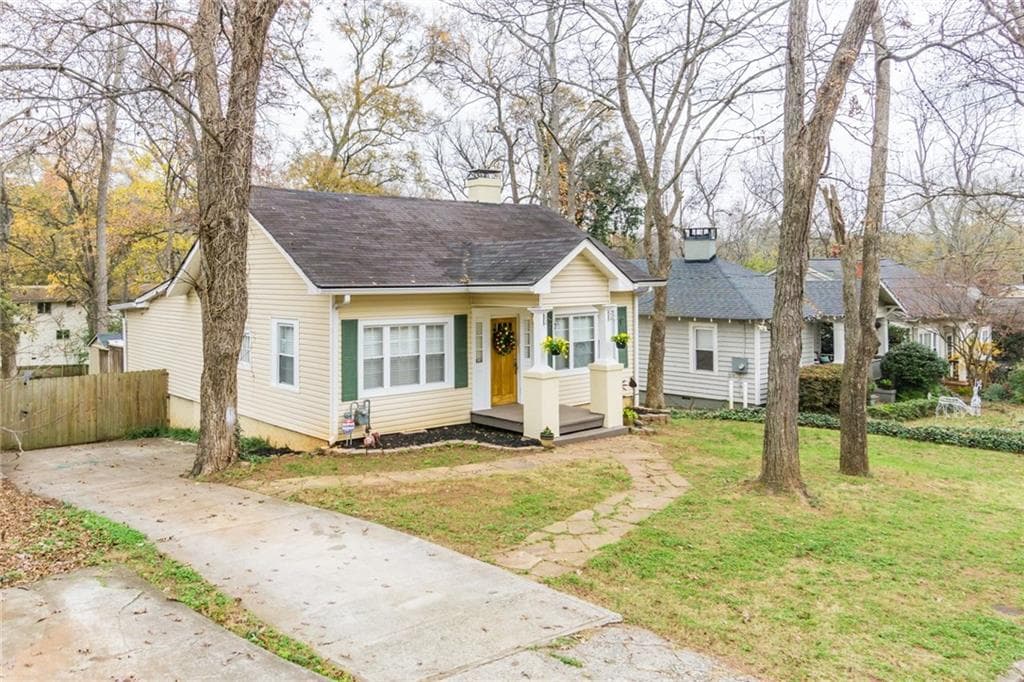 2 bedroom, 1,207 sq ft single family residence sold at 2026 Emery Place, Atlanta, GA 30317