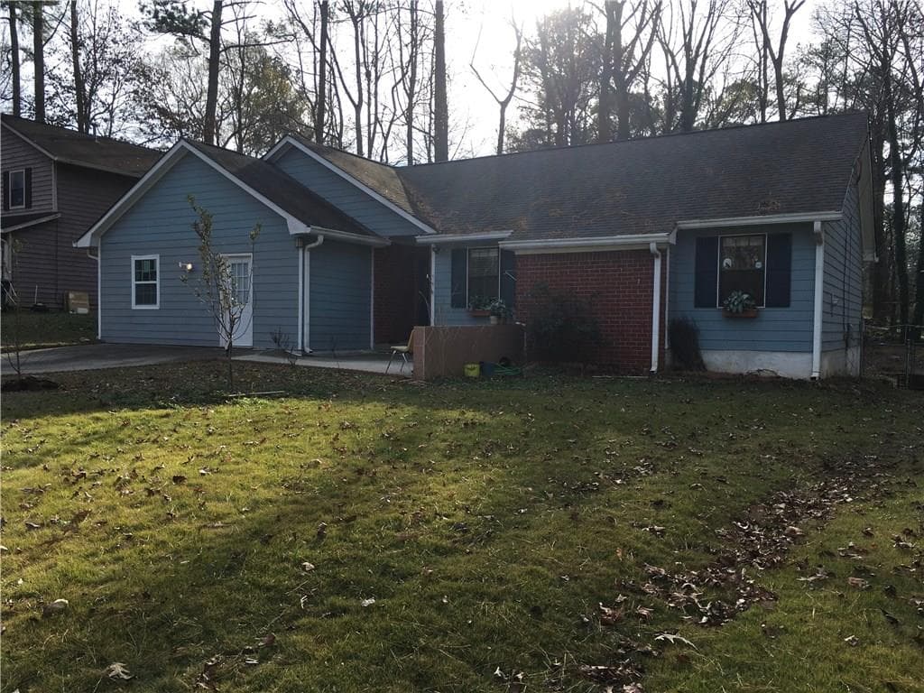 4 bedroom, 1,516 sq ft single family residence sold at 208 Timothy Lane, Lilburn, GA 30047