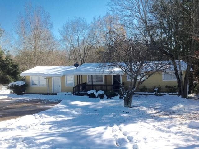 3 bedroom, 1,584 sq ft single family residence sold at 119 Debbie Lane, Dallas, GA 30132