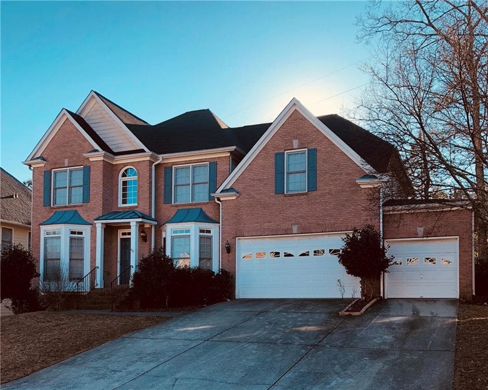 5 bedroom, 2,868 sq ft single family residence sold at 9035 Sandorn Drive, Roswell, GA 30075