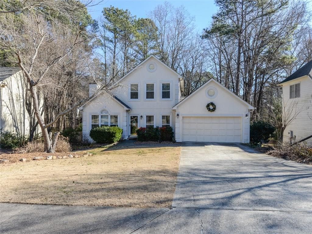 4 bedroom, 2,713 sq ft single family residence sold at 4390 Pinewalk Drive, Alpharetta, GA 30022