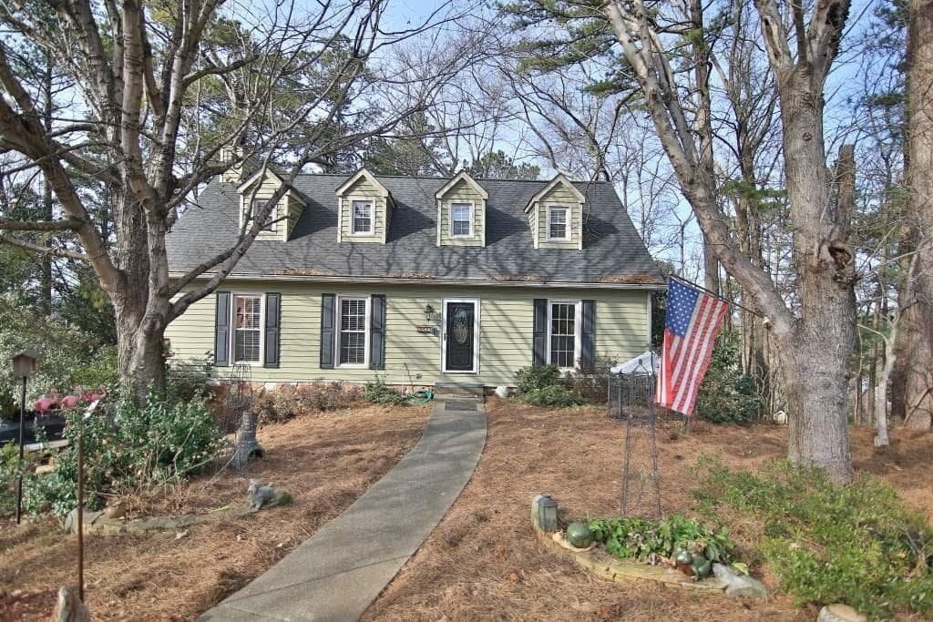 2923 Carrollton Court, Marietta, GA 30066 — most recent listing photo