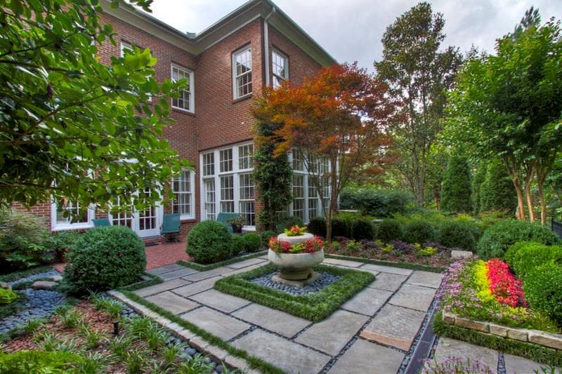 3 bedroom townhouse sold at 4475 Northside Parkway, Atlanta, GA 30327