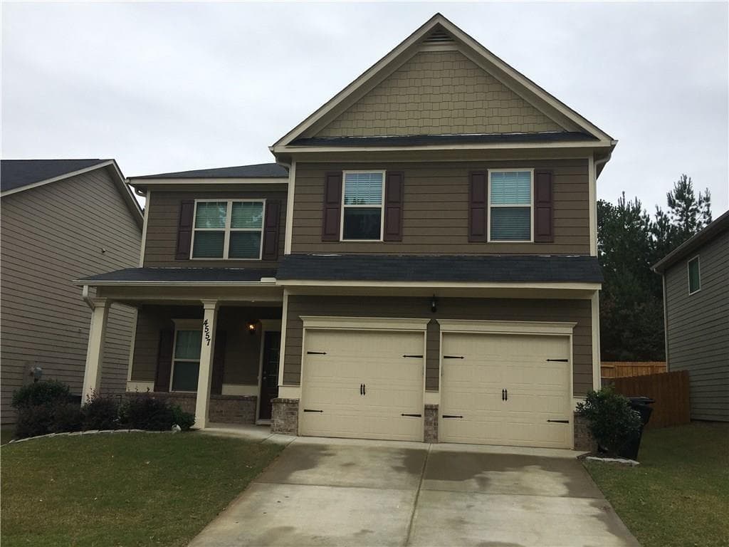 4 bedroom, 2,600 sq ft single family residence sold at 4557 Water Mill Drive, Buford, GA 30519