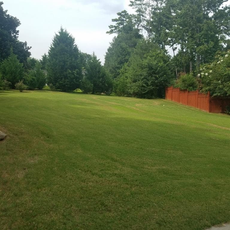 single family residence sold at 343 Pine Grove Road, Roswell, GA 30075