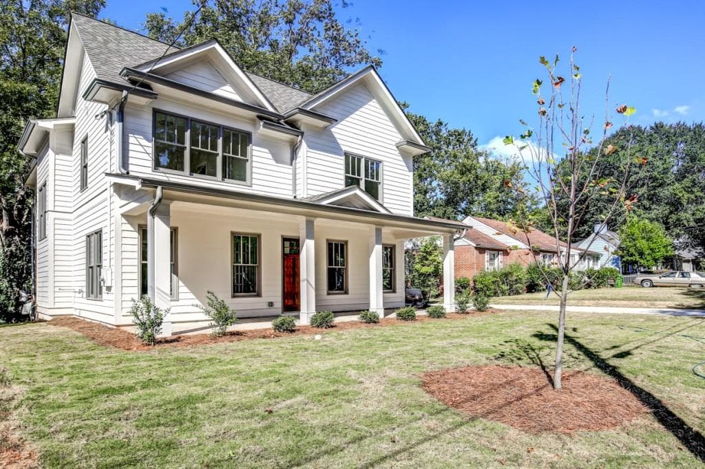 4 bedroom, 2,900 sq ft single family residence sold at 136 Mellrich Avenue, Atlanta, GA 30317