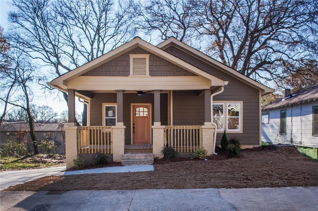 4 bedroom, 1,239 sq ft single family residence sold at 984 Michigan Avenue, Atlanta, GA 30314
