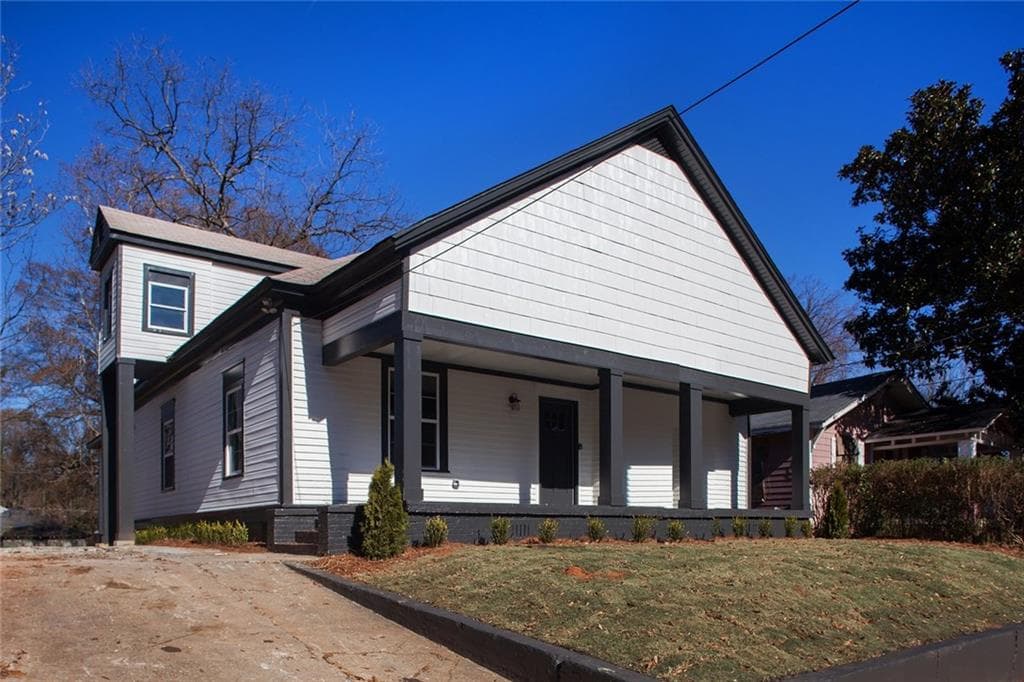 3 bedroom, 2,016 sq ft single family residence sold at 1583 Elixir Avenue, Atlanta, GA 30314
