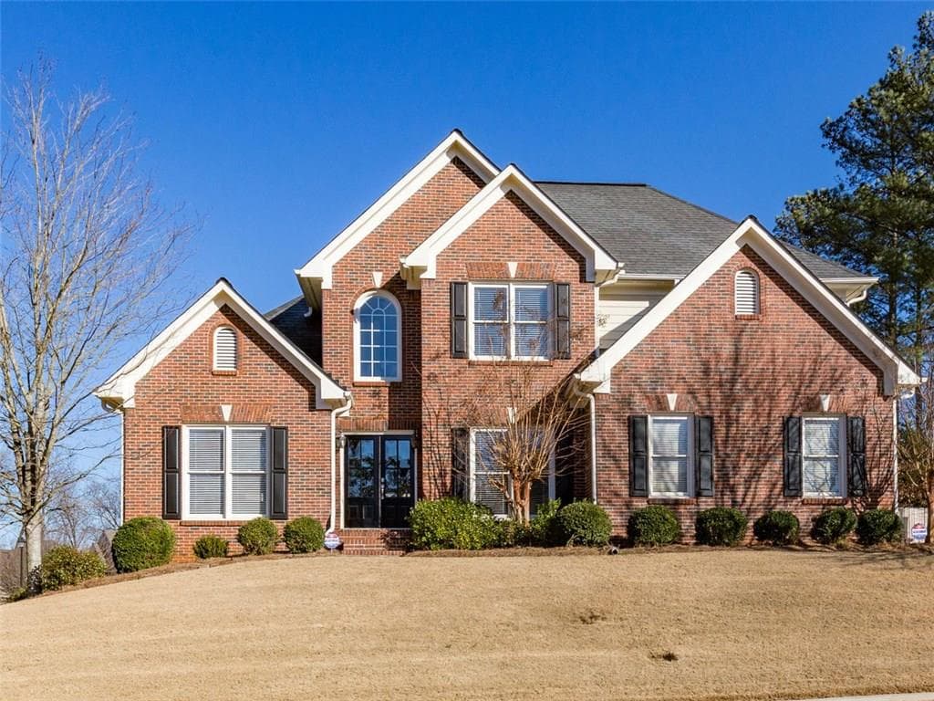 5 bedroom, 3,690 sq ft single family residence sold at 1633 Chadwick Ridge Drive, Lawrenceville, GA 30043