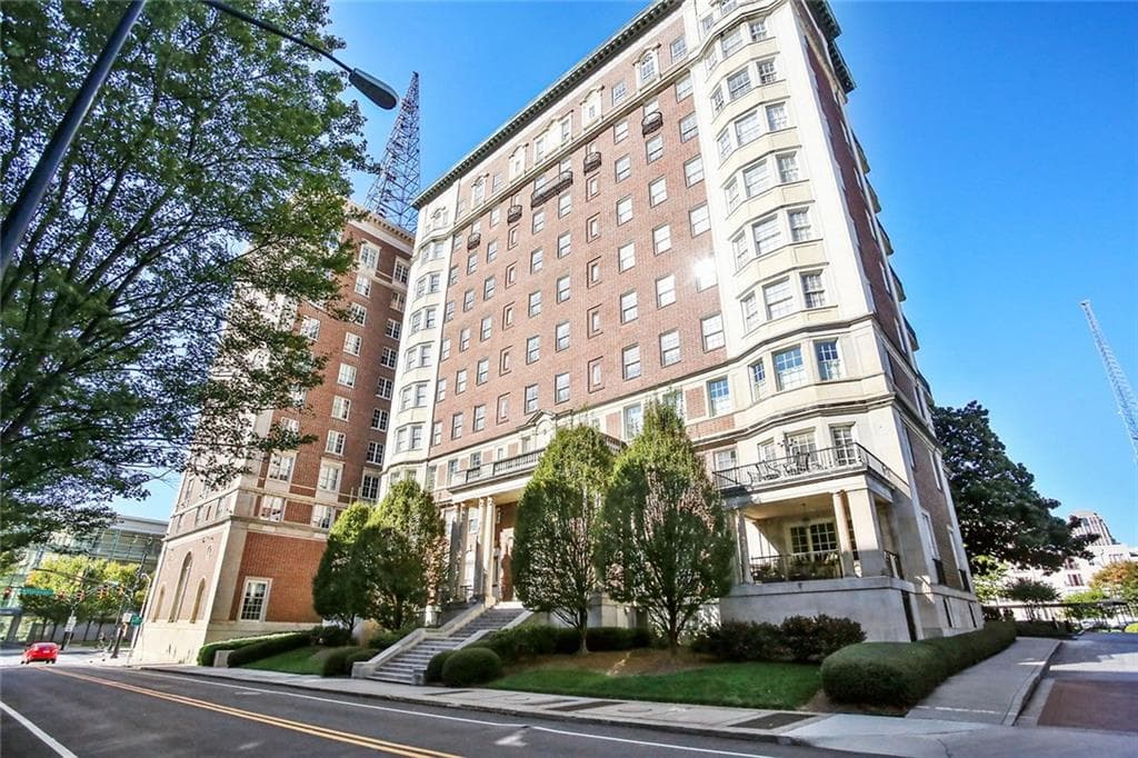 30 5th Street 1010, Atlanta, GA 30308 — most recent listing photo