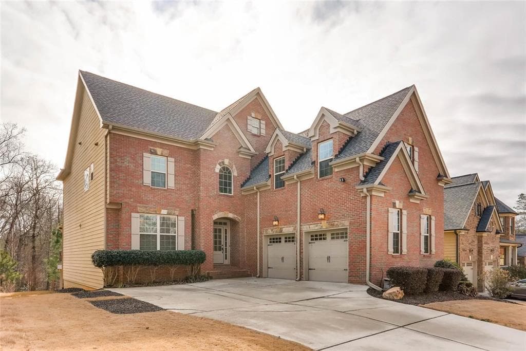 6 bedroom, 4,100 sq ft single family residence sold at 3137 Dolostone Way, Dacula, GA 30019
