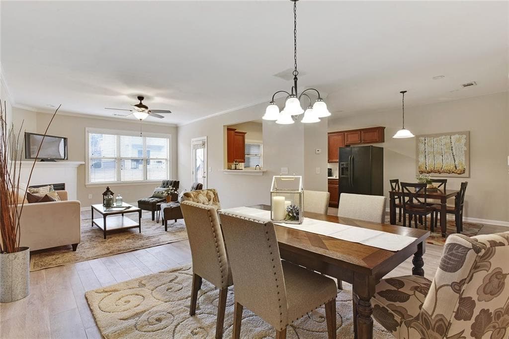 3 bedroom, 1,977 sq ft townhouse sold at 1549 Reel Lake Drive, Atlanta, GA 30331