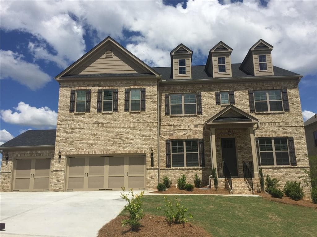 5 bedroom, 3,941 sq ft single family residence sold at 4621 Point Rock Drive, Buford, GA 30519