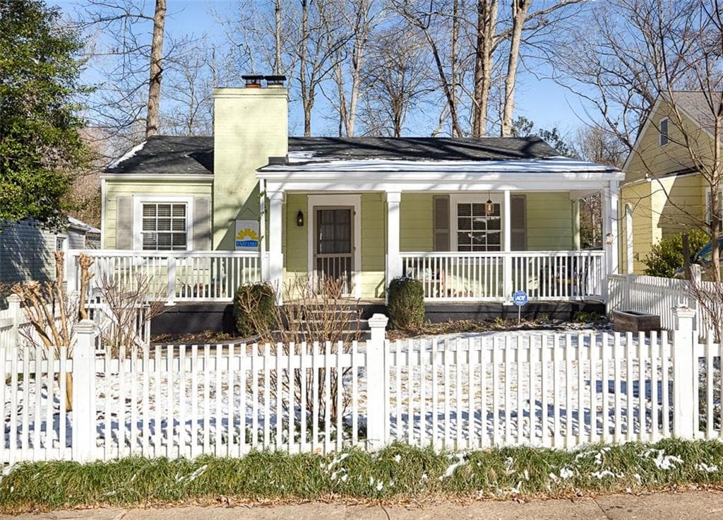 2 bedroom, 944 sq ft single family residence sold at 2686 Tupelo Street, Atlanta, GA 30317