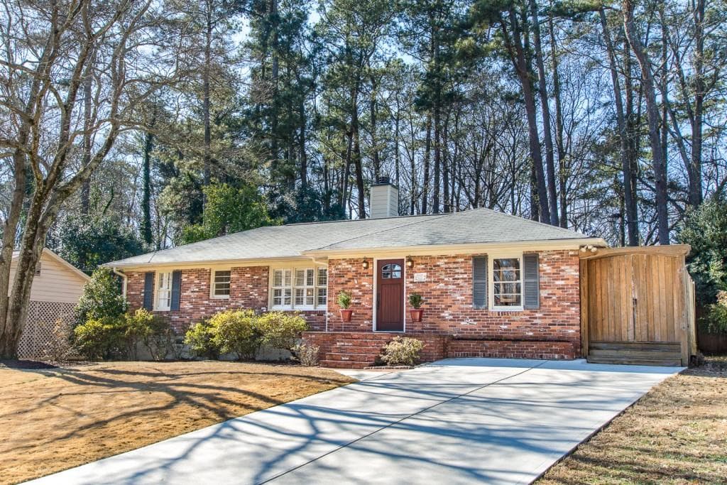 1911 Fairway Circle, Brookhaven, GA 30319 — most recent listing photo