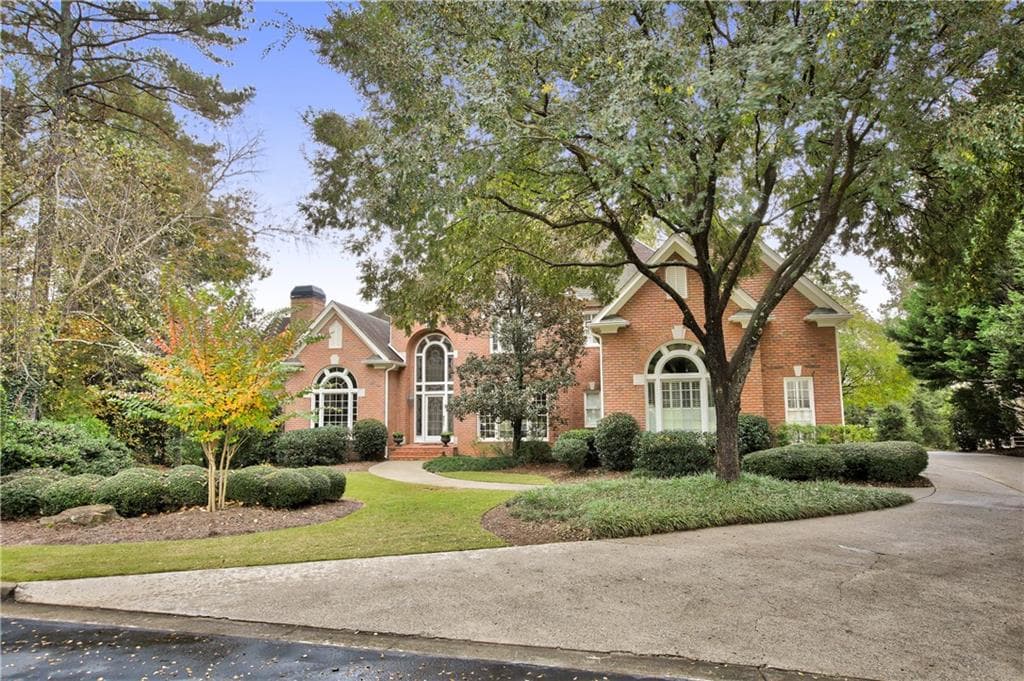 1110 Ascott Valley Drive, Johns Creek, GA 30097 — most recent listing photo