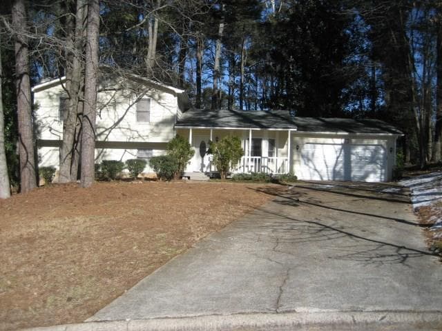 4 bedroom, 1,904 sq ft single family residence sold at 2317 Ceiba Court, Lawrenceville, GA 30043