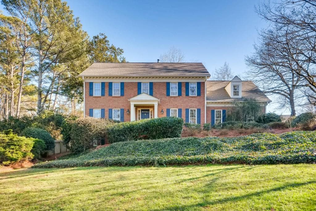2365 Kimbrough Court, Sandy Springs, GA 30350 — most recent listing photo