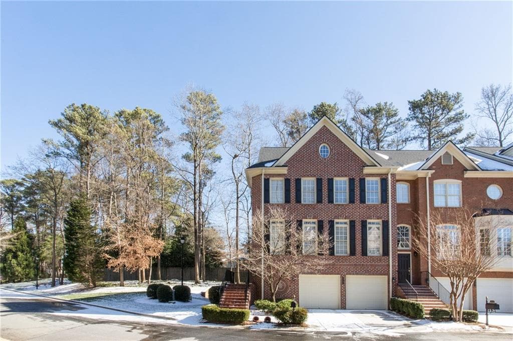 3 bedroom, 2,270 sq ft townhouse sold at 4101 Ivey Gate # A1, Brookhaven, GA 30341