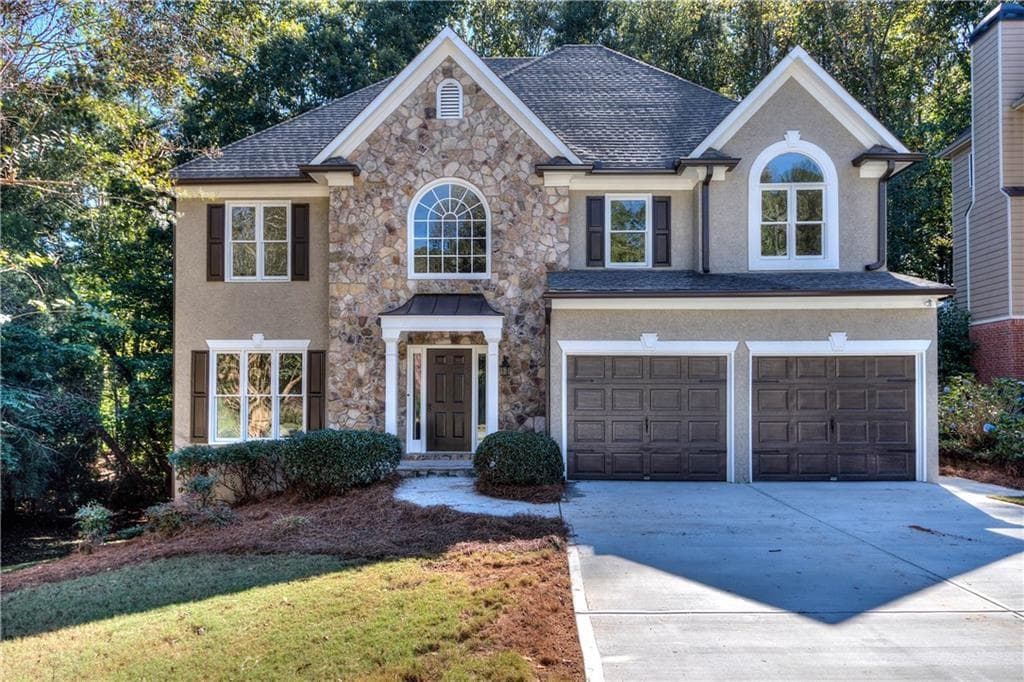 4 bedroom, 3,322 sq ft single family residence sold at 1109 Towne Lake Hills, Woodstock, GA 30189