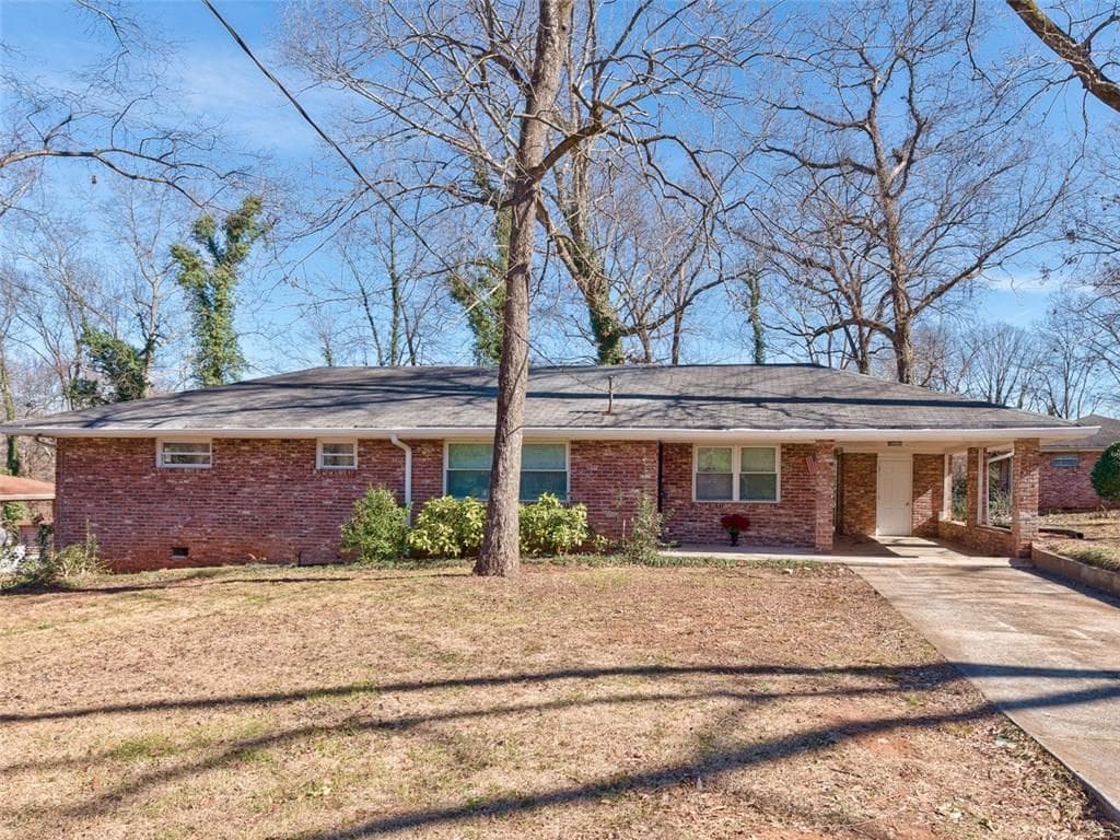 562 BALFOUR Drive, Decatur, GA 30032 — most recent listing photo