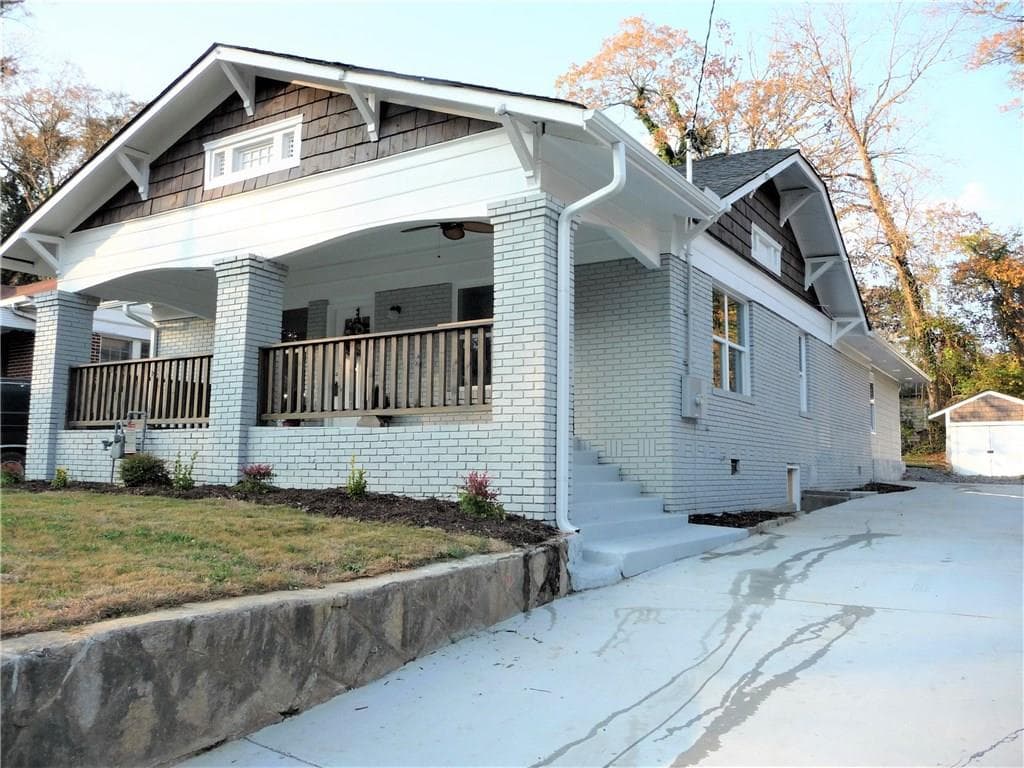 4 bedroom, 2,050 sq ft single family residence sold at 1455 Allegheny Street, Atlanta, GA 30310