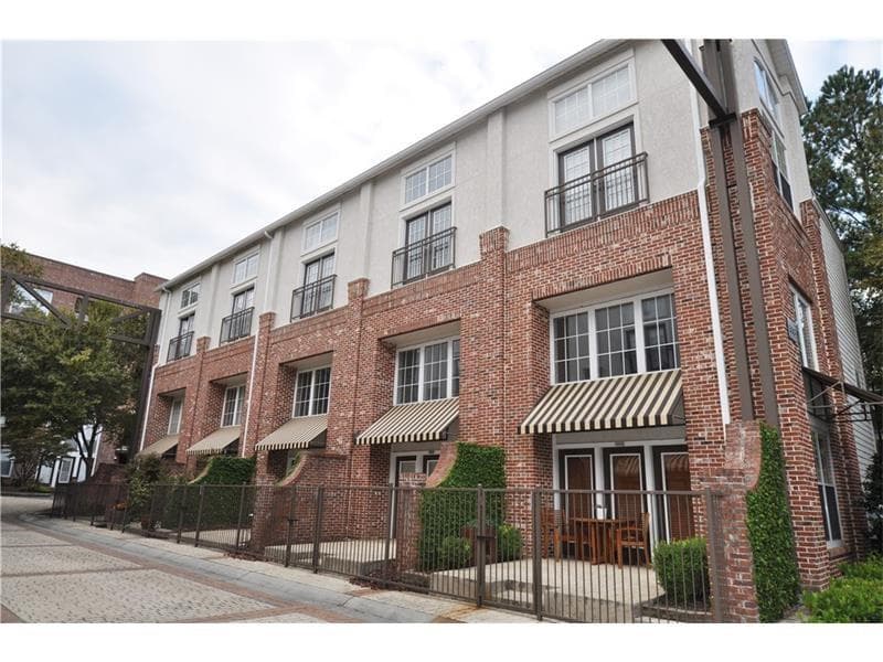 1 bedroom, 960 sq ft condominium sold at 600 Brickworks Circle 6210, Atlanta, GA 30307