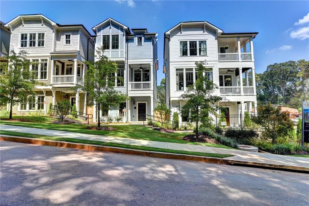 3 bedroom, 2,087 sq ft single family residence sold at 2882 Haven Lane, Decatur, GA 30030