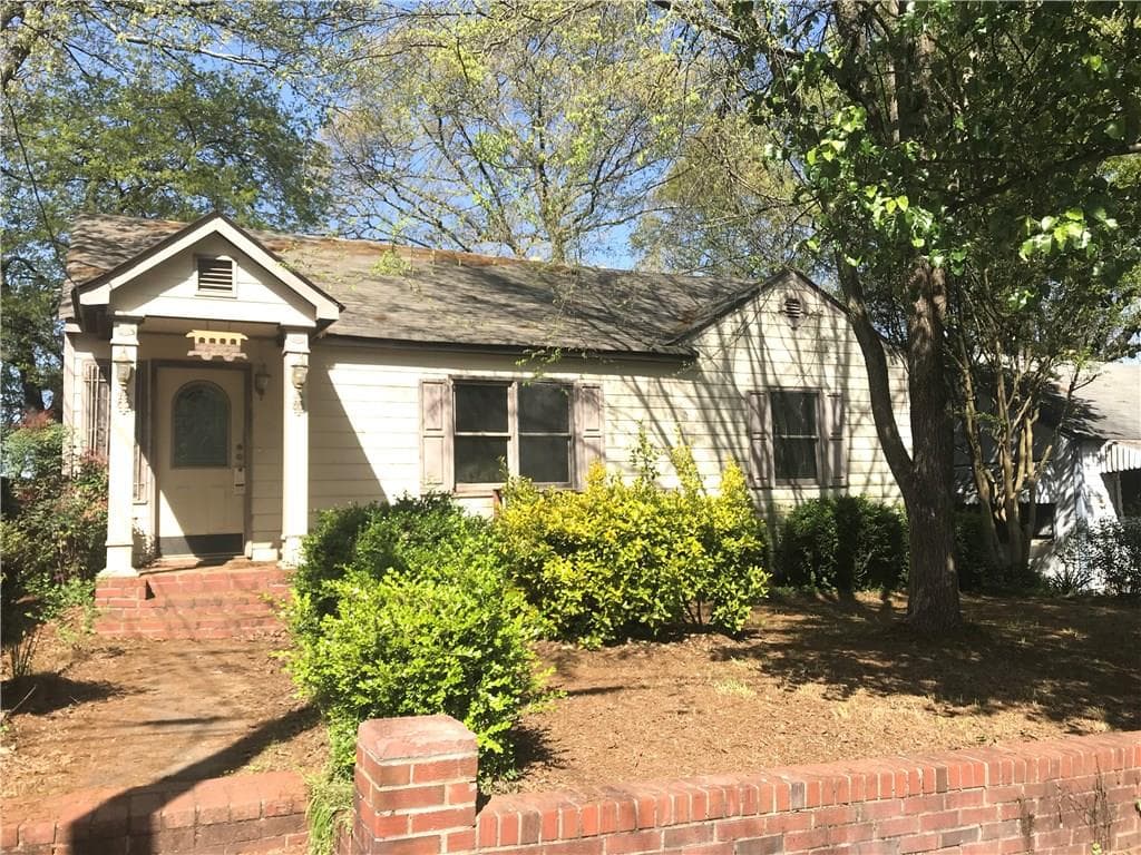 3 bedroom, 1,444 sq ft single family residence sold at 465 Glenwood Place, Atlanta, GA 30316