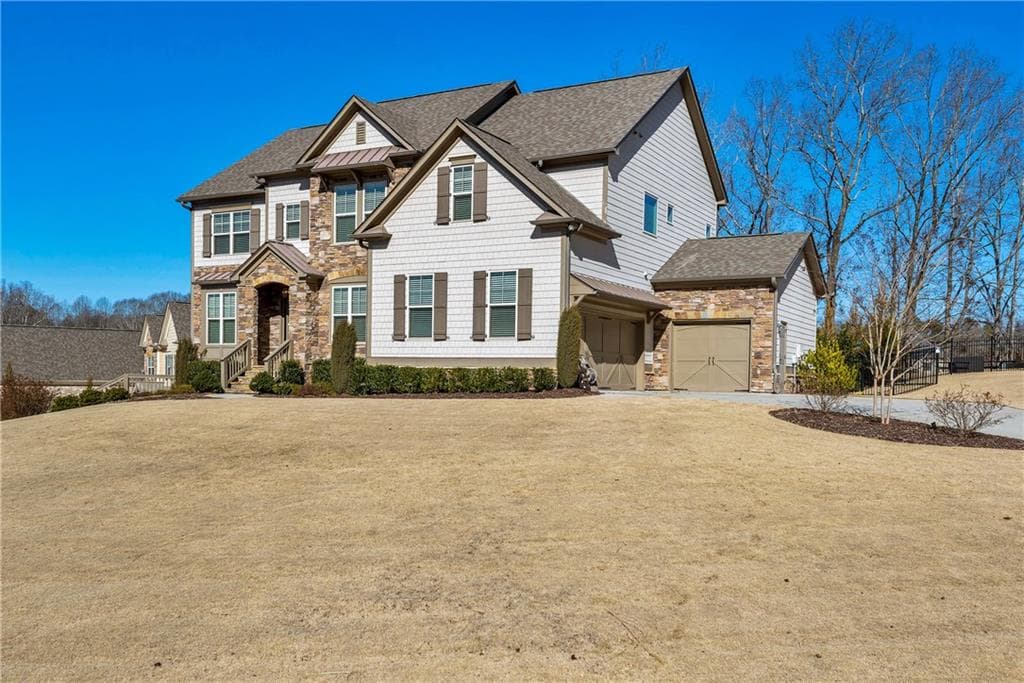 5 bedroom, 3,623 sq ft single family residence sold at 4475 Valence Drive, Cumming, GA 30040