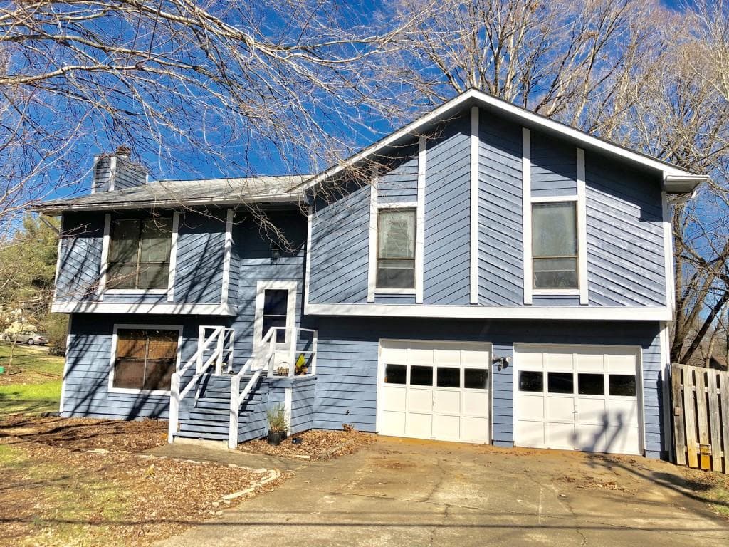 3 bedroom, 3,100 sq ft single family residence sold at 2571 WILDFLOWER Lane, Lawrenceville, GA 30044