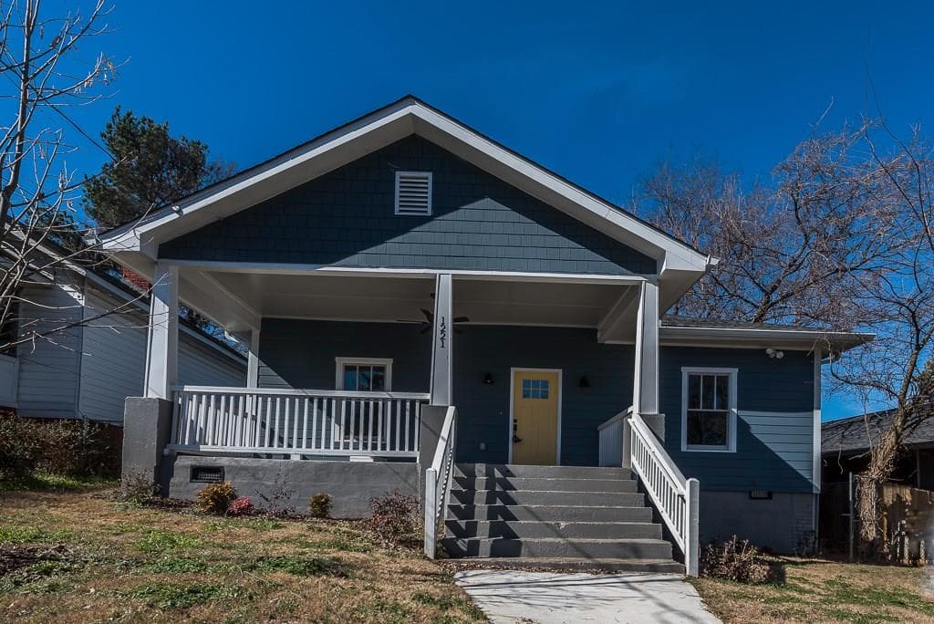 4 bedroom, 2,383 sq ft single family residence sold at 1221 Grant Street, Atlanta, GA 30315