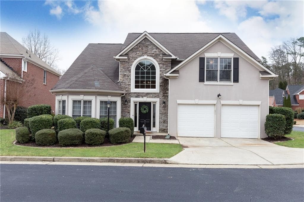 4 bedroom, 2,792 sq ft single family residence sold at 3250 Polo Run Circle, Smyrna, GA 30082