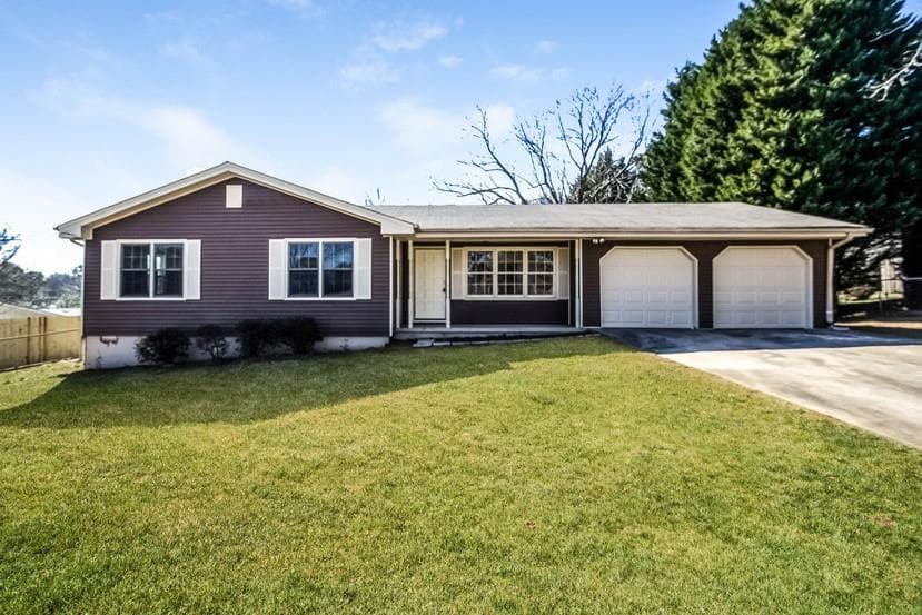 3 bedroom, 1,278 sq ft single family residence sold at 1220 Gatewood Drive, Lawrenceville, GA 30043