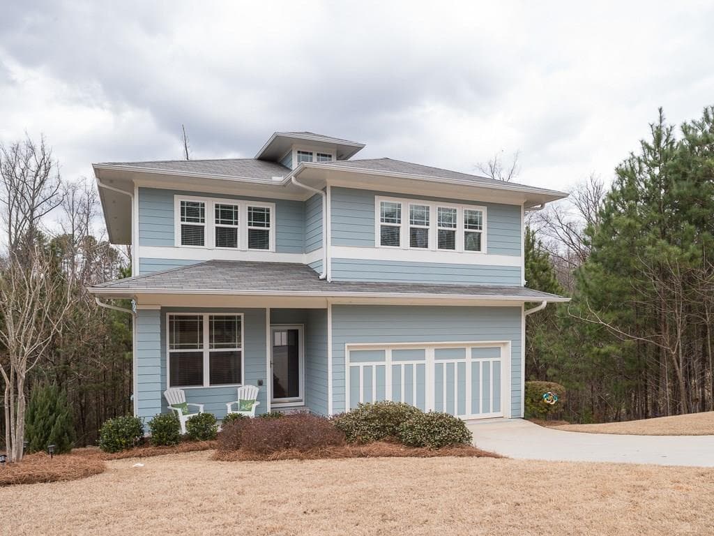 3 bedroom, 2,472 sq ft single family residence sold at 1794 Stoney Creek Drive, Atlanta, GA 30316