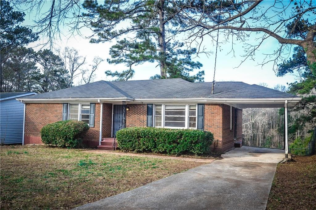 3 bedroom, 1,191 sq ft single family residence sold at 2016 Boulderview Drive, Atlanta, GA 30316