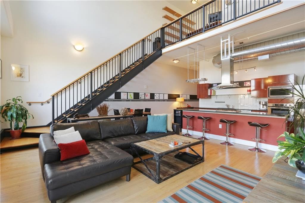 2 bedroom, 1,680 sq ft condominium sold at 3820 Roswell Road 311, Atlanta, GA 30342