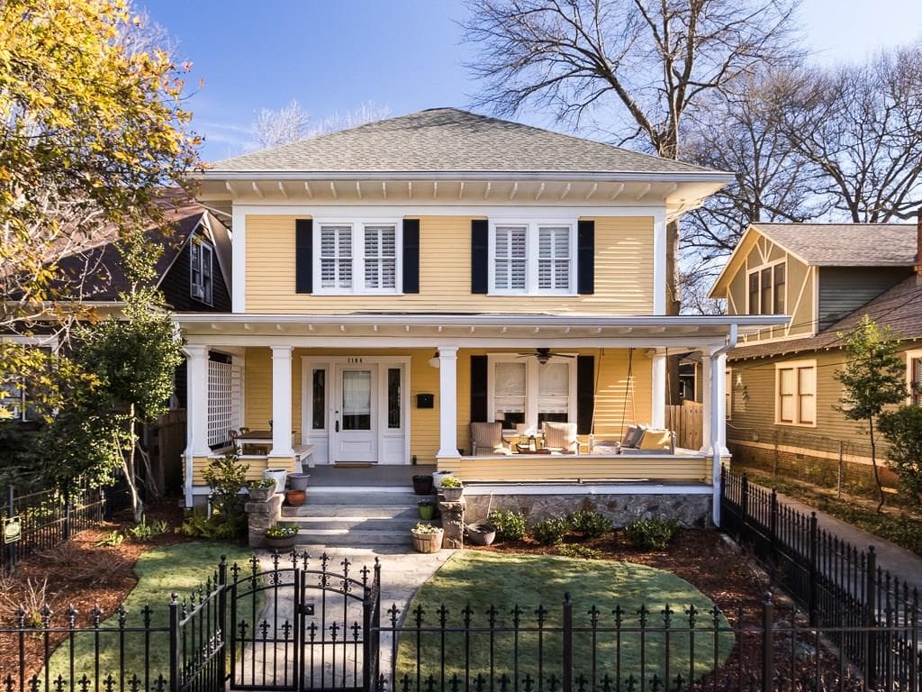 4 bedroom, 2,652 sq ft single family residence sold at 1104 Colquitt Avenue, Atlanta, GA 30307